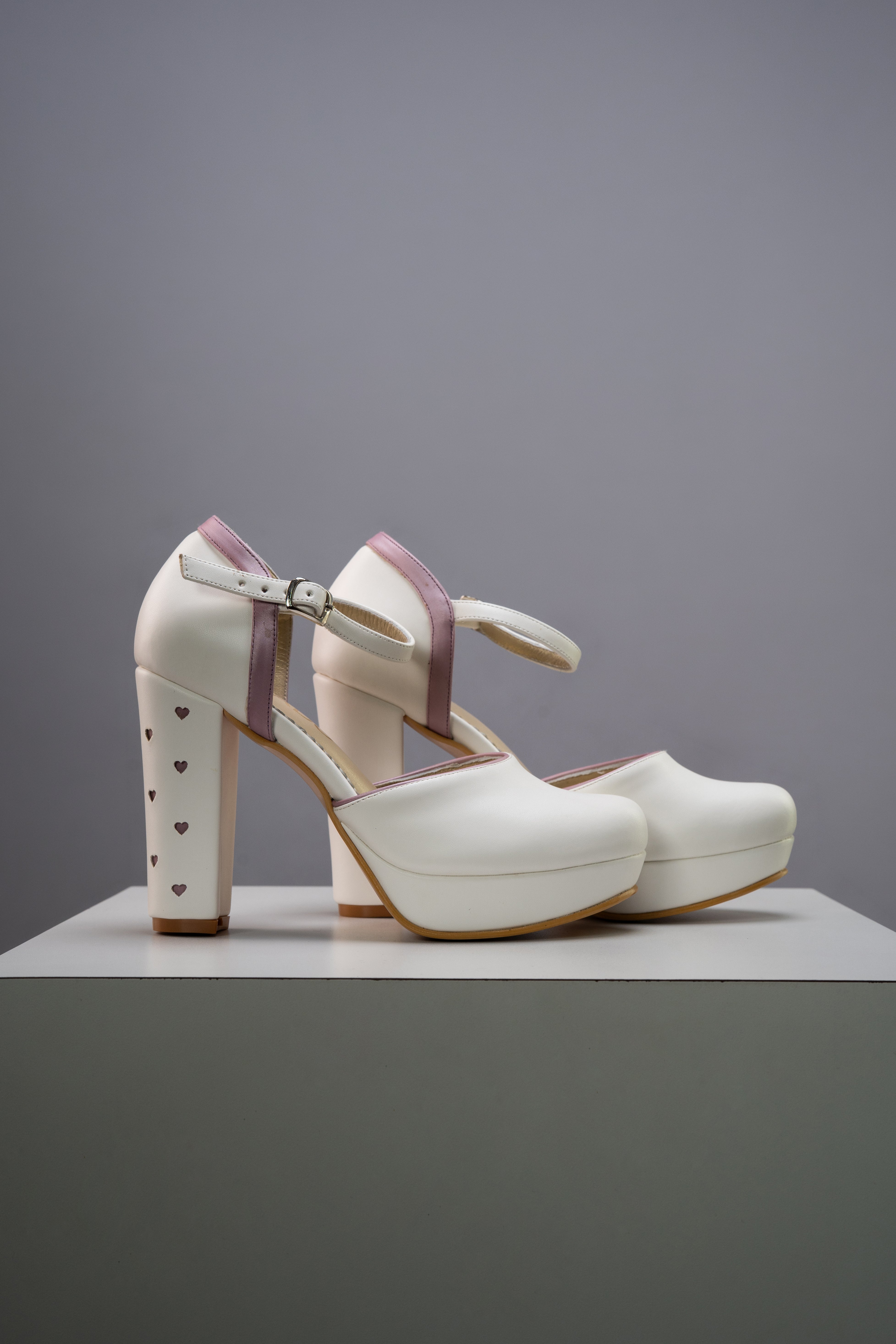 Julieta detalles lila- Taco 10cm-Novias
